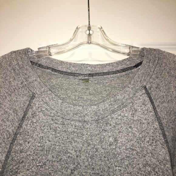 Grey Longsleeve - Picture 3 of 10